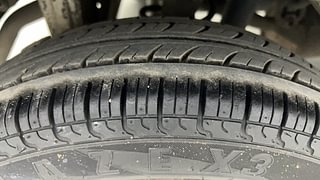 Used 2018 Maruti Suzuki Alto 800 [2016-2019] Vxi Petrol Manual tyres RIGHT REAR TYRE TREAD VIEW