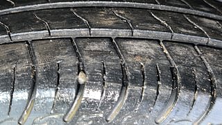 Used 2021 maruti-suzuki S-Presso VXI Plus Petrol Manual tyres RIGHT REAR TYRE TREAD VIEW