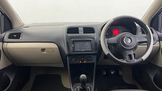 Used 2014 Volkswagen Polo [2010-2014] Highline1.2L (P) Petrol Manual interior DASHBOARD VIEW