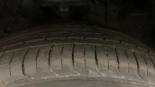 Used 2019 Maruti Suzuki S-Cross [2017-2020] Delta 1.3 Diesel Manual tyres LEFT FRONT TYRE TREAD VIEW