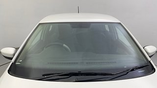 Used 2014 Volkswagen Polo [2010-2014] Highline1.2L (P) Petrol Manual exterior FRONT WINDSHIELD VIEW