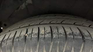 Used 2014 Hyundai i20 [2012-2014] Asta 1.2 Petrol Manual tyres RIGHT REAR TYRE TREAD VIEW