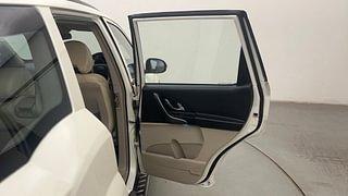 Used 2016 Mahindra XUV500 [2015-2018] W6 AT Diesel Automatic interior RIGHT REAR DOOR OPEN VIEW