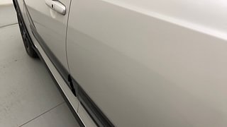 Used 2018 Maruti Suzuki Ignis [2017-2020] Zeta AMT Petrol Petrol Automatic dents MINOR SCRATCH