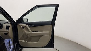 Used 2017 Hyundai Creta [2015-2018] 1.6 SX Plus Auto Petrol Petrol Automatic interior RIGHT FRONT DOOR OPEN VIEW