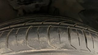 Used 2012 Hyundai i20 [2012-2014] Sportz 1.2 Petrol Manual tyres RIGHT FRONT TYRE TREAD VIEW