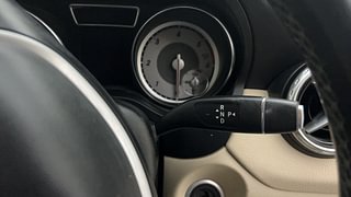 Used 2016 Mercedes-Benz GLA [2014-2017] 200 CDI Sport Diesel Automatic interior GEAR  KNOB VIEW