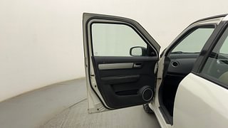 Used 2011 Maruti Suzuki Swift [2007-2011] VXi Petrol Manual interior LEFT FRONT DOOR OPEN VIEW