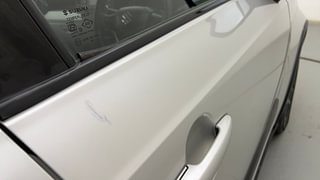 Used 2018 Maruti Suzuki Ignis [2017-2020] Zeta AMT Petrol Petrol Automatic dents MINOR SCRATCH