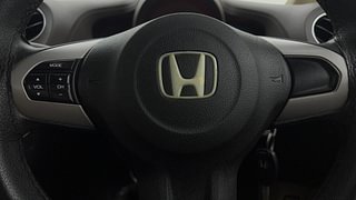 Used 2012 Honda Brio [2011-2016] S MT Petrol Manual top_features Steering mounted controls