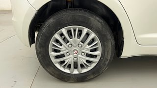 Used 2011 Maruti Suzuki Swift [2007-2011] VXi Petrol Manual tyres RIGHT REAR TYRE RIM VIEW