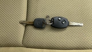 Used 2012 Honda Brio [2011-2016] S MT Petrol Manual extra CAR KEY VIEW