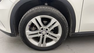 Used 2016 Mercedes-Benz GLA [2014-2017] 200 CDI Sport Diesel Automatic tyres LEFT FRONT TYRE RIM VIEW