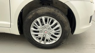 Used 2011 Maruti Suzuki Swift [2007-2011] VXi Petrol Manual tyres RIGHT FRONT TYRE RIM VIEW