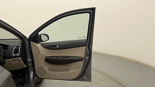 Used 2012 Hyundai i20 [2012-2014] Sportz 1.2 Petrol Manual interior RIGHT FRONT DOOR OPEN VIEW