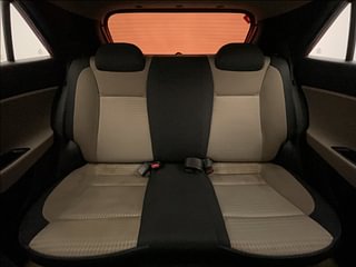 Used 2020 Hyundai Elite i20 [2018-2020] Sportz Plus 1.2 Petrol Manual interior REAR SEAT CONDITION VIEW