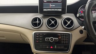Used 2016 Mercedes-Benz GLA [2014-2017] 200 CDI Sport Diesel Automatic interior MUSIC SYSTEM & AC CONTROL VIEW