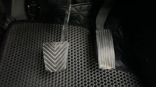 Used 2021 Kia Sonet HTX 1.0 iMT Petrol Manual interior PEDALS VIEW