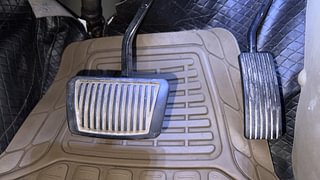 Used 2017 Hyundai Creta [2015-2018] 1.6 SX Plus Auto Petrol Petrol Automatic interior PEDALS VIEW