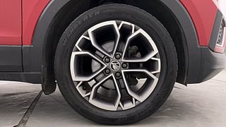 Used 2021 Skoda Kushaq Style 1.0L TSI MT Petrol Manual tyres RIGHT FRONT TYRE RIM VIEW