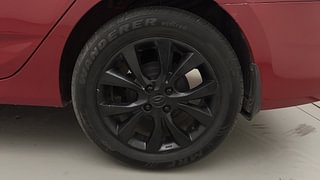 Used 2017 Hyundai Verna [2017-2020] 1.6 VTVT SX Petrol Manual tyres LEFT REAR TYRE RIM VIEW