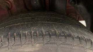 Used 2015 Hyundai Elite i20 [2014-2018] Asta 1.2 Petrol Manual tyres LEFT REAR TYRE TREAD VIEW