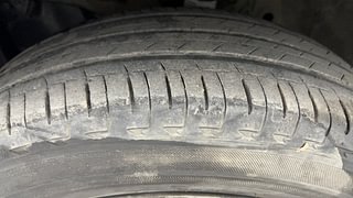 Used 2014 Honda City [2014-2017] VX Diesel Diesel Manual tyres LEFT FRONT TYRE TREAD VIEW