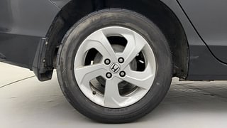 Used 2014 Honda City [2014-2017] VX Diesel Diesel Manual tyres RIGHT REAR TYRE RIM VIEW