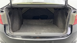 Used 2014 Honda City [2014-2017] VX Diesel Diesel Manual interior DICKY INSIDE VIEW