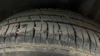 Used 2015 Volkswagen Polo [2014-2020] Highline 1.5 (D) Diesel Manual tyres LEFT REAR TYRE TREAD VIEW