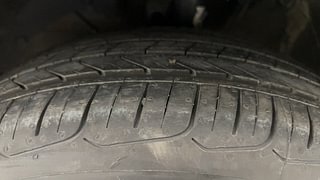 Used 2018 Maruti Suzuki Baleno [2015-2019] Zeta Petrol Petrol Manual tyres LEFT FRONT TYRE TREAD VIEW