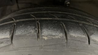 Used 2015 Maruti Suzuki Ciaz [2014-2017] ZDi+ Diesel Manual tyres LEFT FRONT TYRE TREAD VIEW