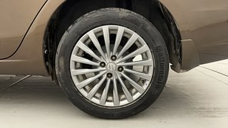 Used 2015 Maruti Suzuki Ciaz [2014-2017] ZDi+ Diesel Manual tyres LEFT REAR TYRE RIM VIEW