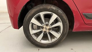 Used 2015 Hyundai Elite i20 [2014-2018] Asta 1.2 Petrol Manual tyres RIGHT REAR TYRE RIM VIEW