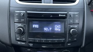 Used 2016 Maruti Suzuki Swift [2011-2017] ZXi Petrol Manual top_features Integrated (in-dash) music system