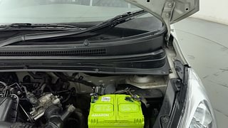 Used 2012 Hyundai i10 magna 1.1 Petrol Manual engine ENGINE LEFT SIDE HINGE & APRON VIEW