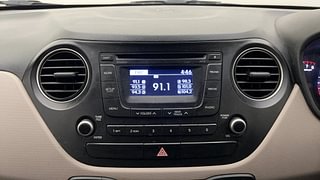 Used 2014 Hyundai Xcent [2014-2017] SX (O) Petrol Petrol Manual top_features Integrated (in-dash) music system