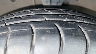 Used 2012 Hyundai i10 magna 1.1 Petrol Manual tyres LEFT FRONT TYRE TREAD VIEW
