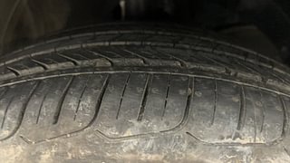 Used 2018 Maruti Suzuki Baleno [2015-2019] Zeta Petrol Petrol Manual tyres RIGHT FRONT TYRE TREAD VIEW