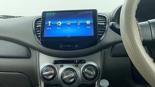Used 2012 Hyundai i10 magna 1.1 Petrol Manual interior MUSIC SYSTEM & AC CONTROL VIEW