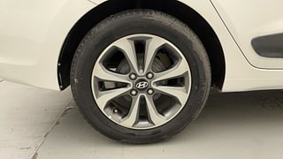 Used 2014 Hyundai Xcent [2014-2017] SX (O) Petrol Petrol Manual tyres RIGHT REAR TYRE RIM VIEW