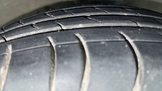 Used 2012 Hyundai i10 magna 1.1 Petrol Manual tyres RIGHT FRONT TYRE TREAD VIEW