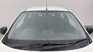 Used 2014 Renault Pulse [2012-2018] RxL Petrol Petrol Manual exterior FRONT WINDSHIELD VIEW