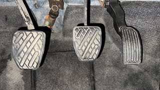 Used 2014 Renault Pulse [2012-2018] RxL Petrol Petrol Manual interior PEDALS VIEW