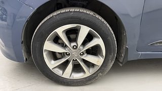 Used 2015 Hyundai Elite i20 [2014-2018] Asta 1.4 CRDI Diesel Manual tyres LEFT FRONT TYRE RIM VIEW