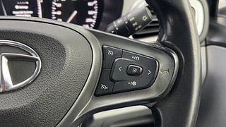Used 2020 Tata Altroz XZ 1.2 Petrol Manual top_features Cruise control