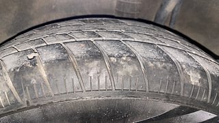 Used 2015 Nissan Sunny [2011-2014] XV Petrol Manual tyres LEFT REAR TYRE TREAD VIEW