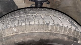 Used 2015 Nissan Sunny [2011-2014] XV Petrol Manual tyres LEFT FRONT TYRE TREAD VIEW