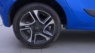 Used 2021 Tata Tiago Revotron XZ Plus Petrol Manual tyres RIGHT REAR TYRE RIM VIEW