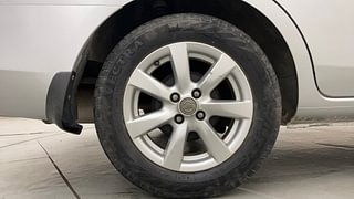 Used 2015 Nissan Sunny [2011-2014] XV Petrol Manual tyres RIGHT REAR TYRE RIM VIEW